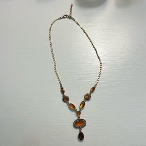 Amber jewel necklace